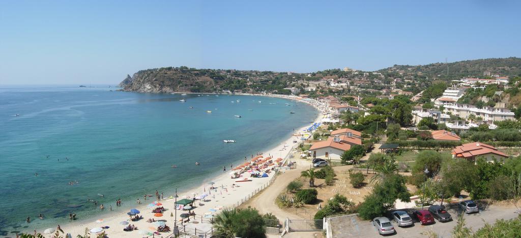 Le Casette Sul Mare Capo Vaticano Kültér fotó