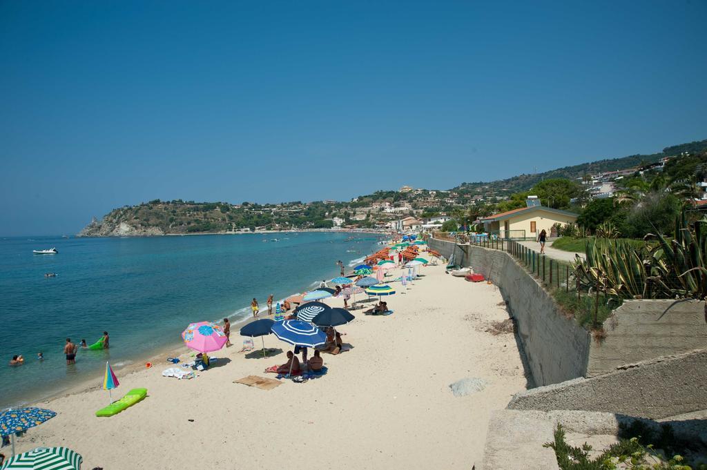 Le Casette Sul Mare Capo Vaticano Kültér fotó