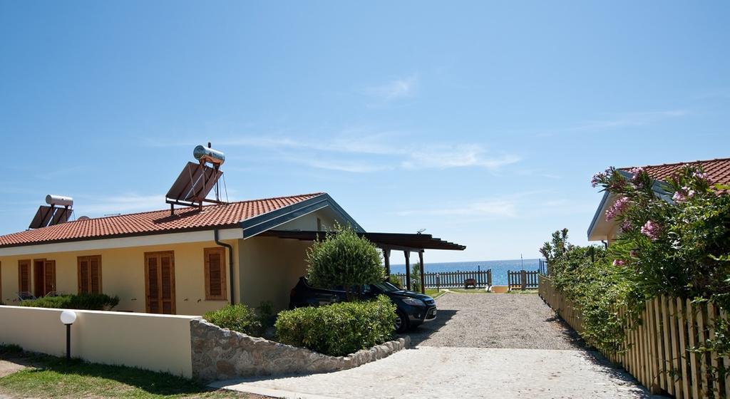 Le Casette Sul Mare Capo Vaticano Kültér fotó